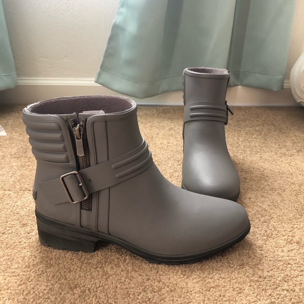 Sperry Rain Booties